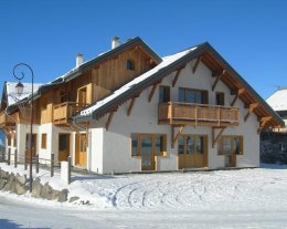  Appartement de 12 personnes dans chalet