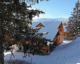 Le NABAJOA, grand chalet famille au pied des pistes !