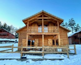 Chalet Oslo avec jacuzzi au coeur de la Joue du Loup : 11 personnes, tout confort pour les grandes familles !