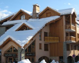 Ref. VEDRENNE - T2  + coin montagne dans résidence récente en pied de piste 