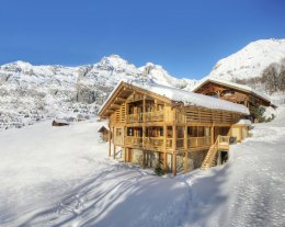 Skis aux pieds - sauna & jacuzzi