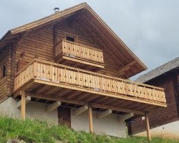 Chalet Aneloup : vue d'exception au coeur de la station La Joue du Loup Le Dévoluy