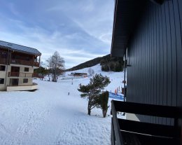 Au pied des pistes de ski, duplex 8-10 pers. entièrement rénové, La Norma