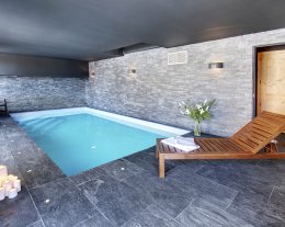 Vacances à Morzine avec piscine intérieure et sauna