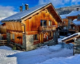 Chalet Grand Confort dans un village au coeur du plus grand domaine skiable du monde