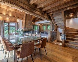 Chalet Cocoon, demeure de luxe en vieux bois avec espace wellness