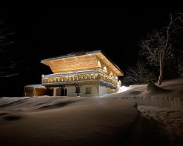 CHALET COSY  SUR LES PISTES (135 m2) Au calme dans un écrin de verdure- Classé 4 ****