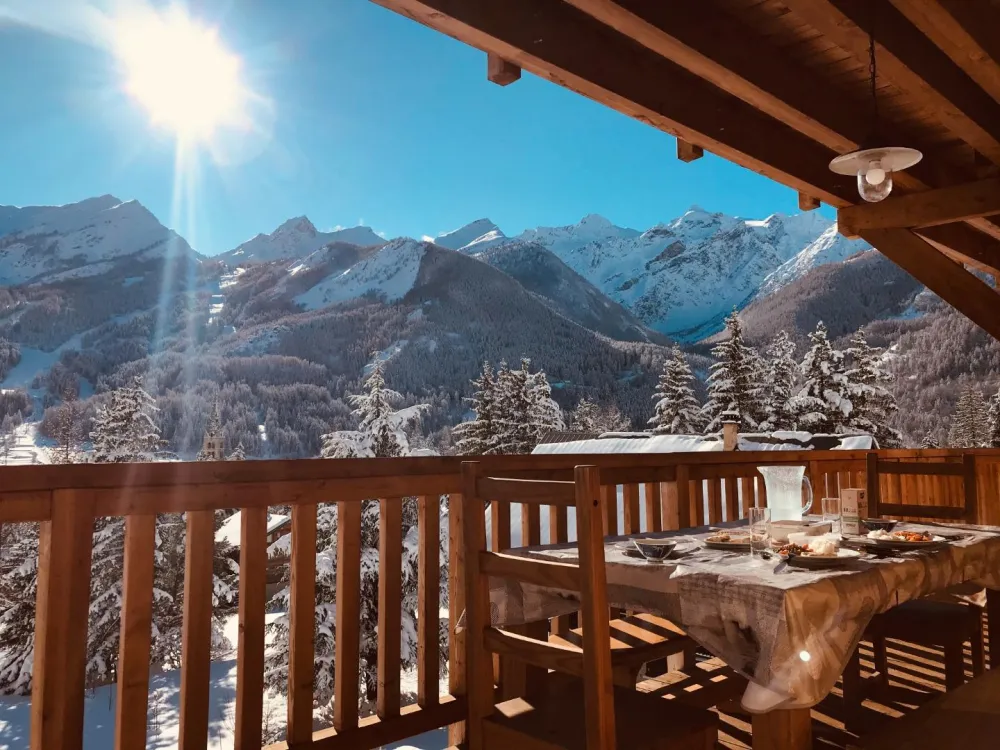 Vue Terrasse couverte 1er étage, vue panoramique à l’abri du vent 