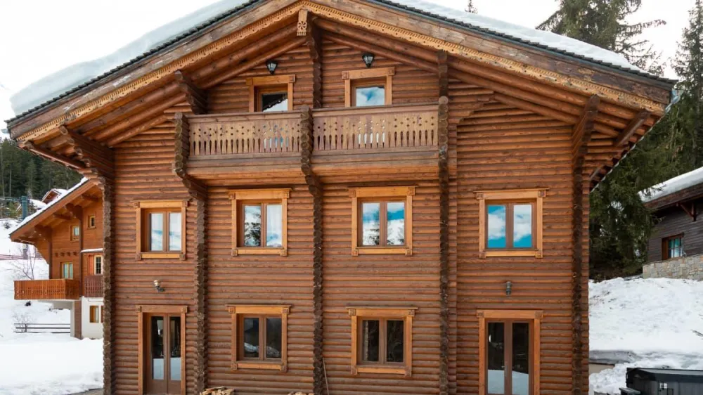 Chalet panda