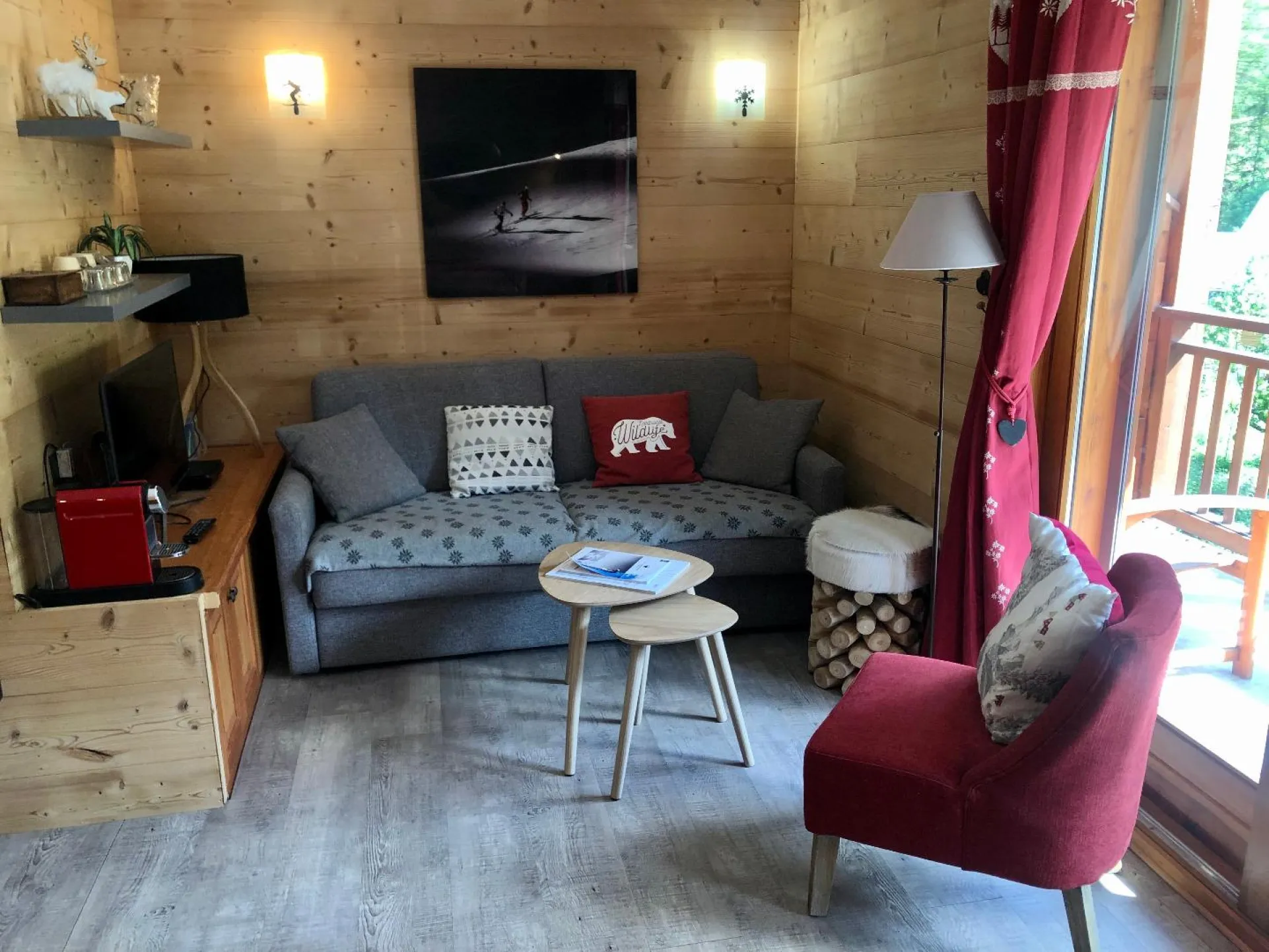 Lierm - pied de piste & decoration soignee