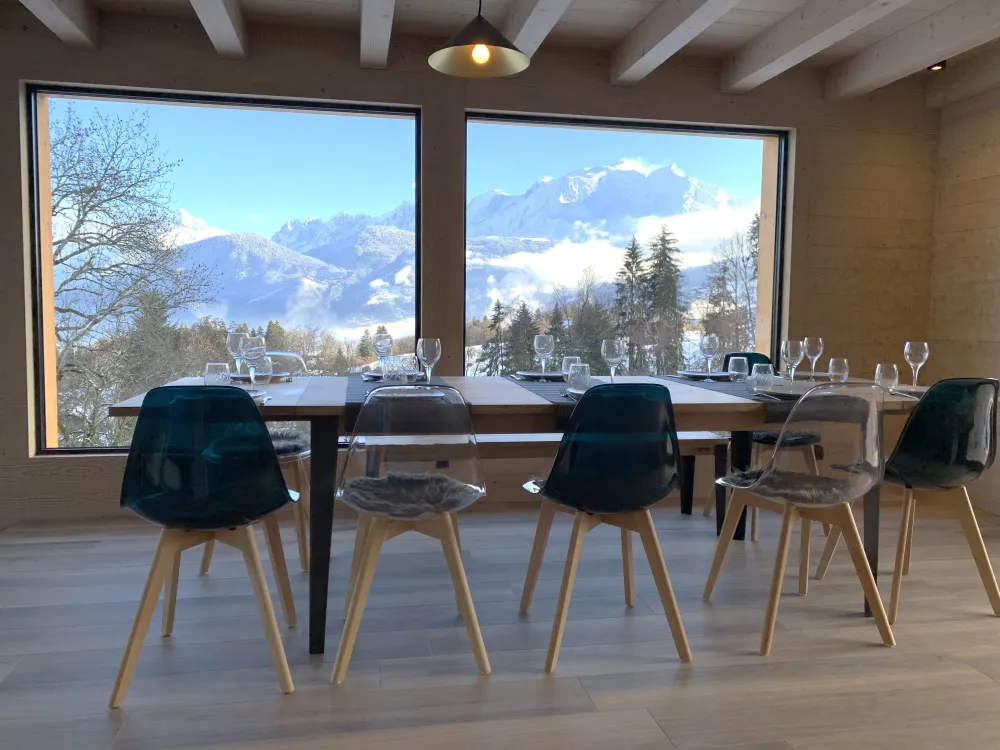 Chalet moderne combloux / megève 10-12 personnes avec vue panoramique sur le mont blanc / sauna
