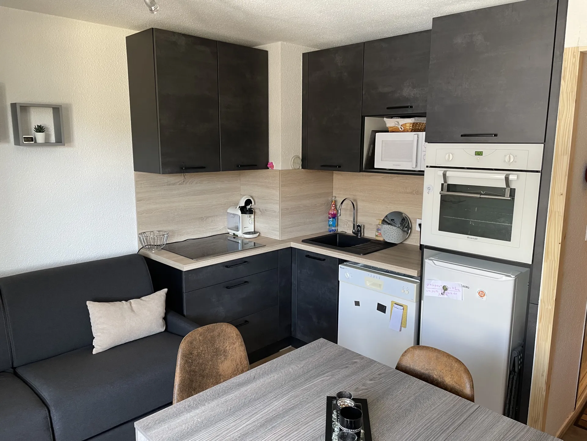 2 pieces, 26 m2, les edelweiss 3, prapoutel les 7 laux