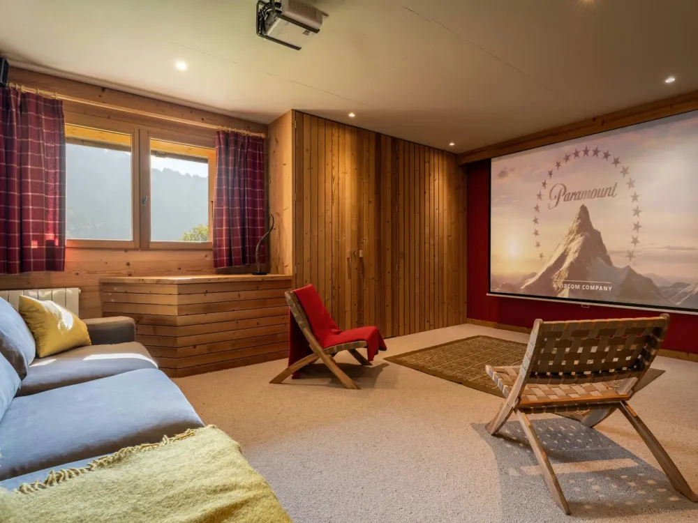 Salle yoga / TV