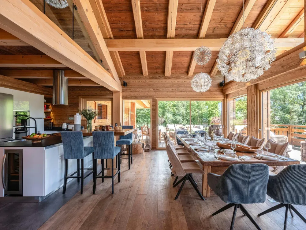 Cuisine et table à manger