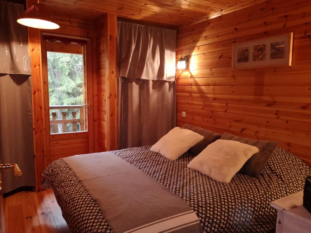 Chalet bois au calme