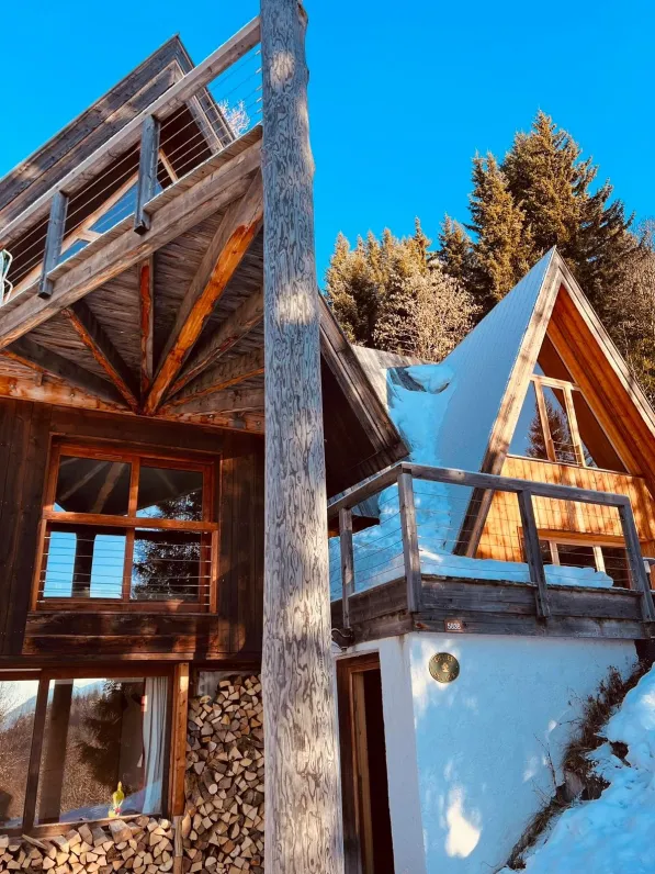 Chalet pointu de l'ours, grand chalet sur les pistes ax arcs, 7 chambres et sauna