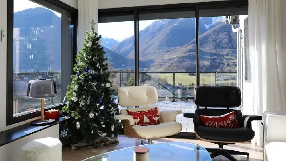 L'arbiview, chalet luxe jacuzzi et vue vallée de saint lary soulan 12 pax 200m²  *****