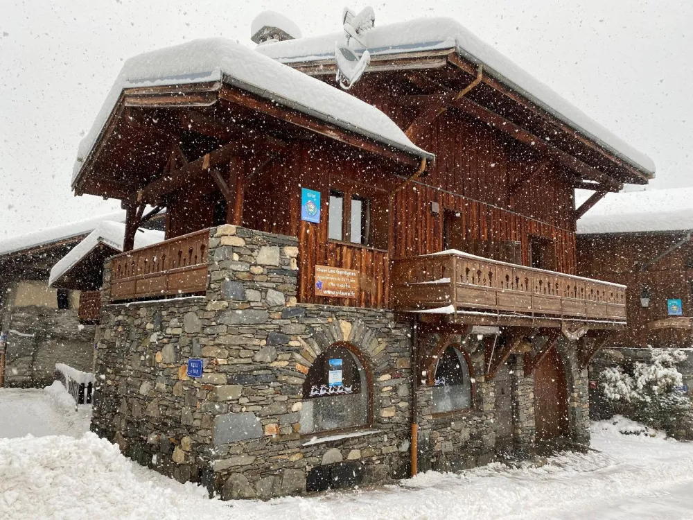 Chalet Gentianes centre vieux village Montchavin
