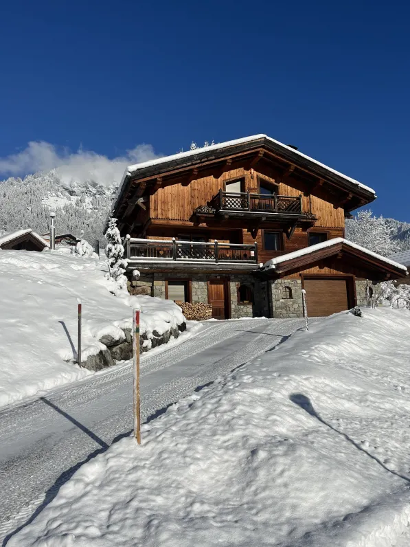 The penguin lodge