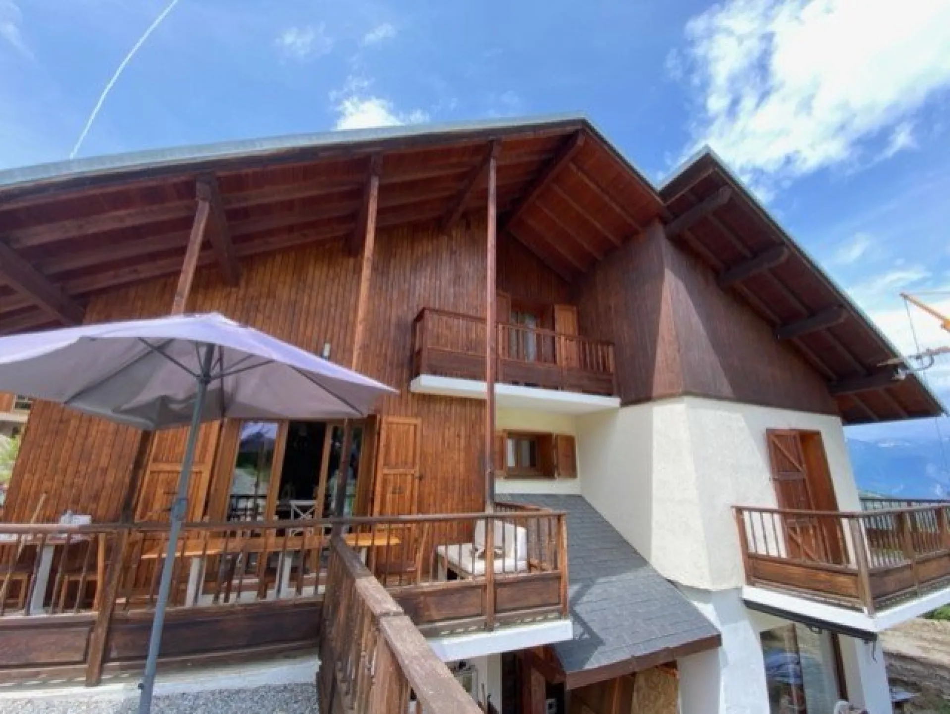 Chalet de standing l'eclipse, 13 personnes, à 2 pas des pistes