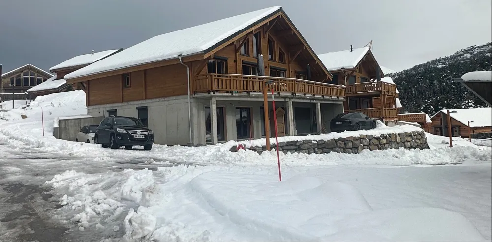Bas de chalet appartement neuf de 85m2