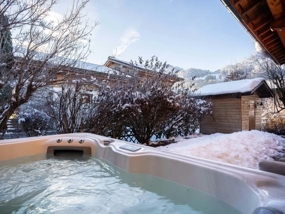 Jacuzzi