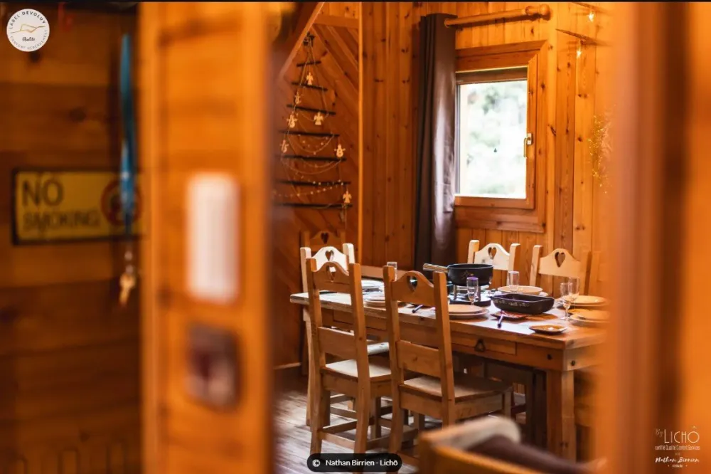 Chalet rama 7 à 9 personnes en plein cœur de station à la joue du loup