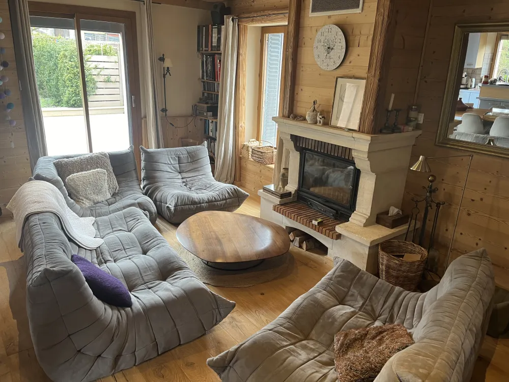 Charmante maison dans un style chalet au centre de villard de lans