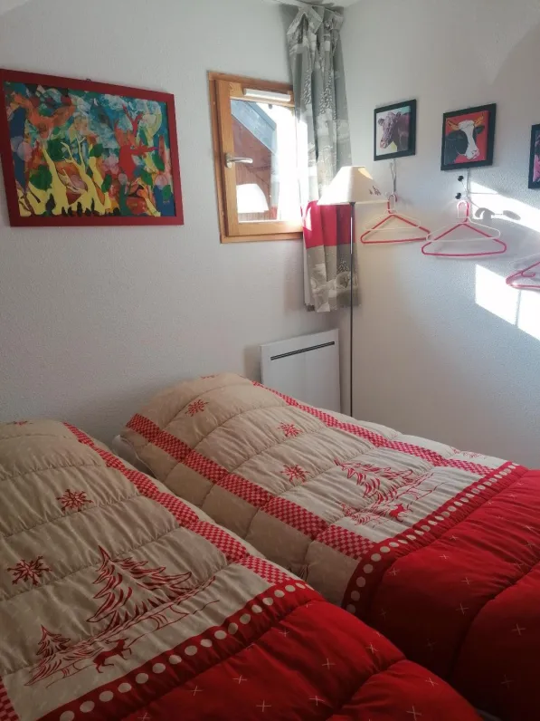 Très agréable duplex, 3 " vraies" chambres dans résidence avec piscine couverte