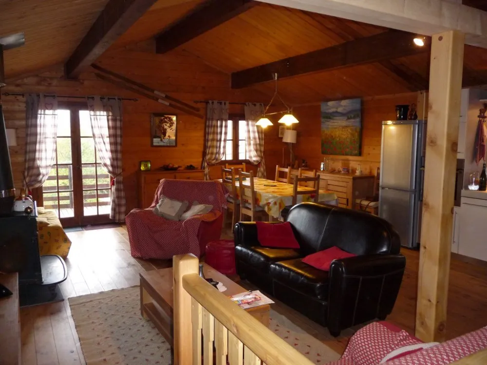 Chalet à eyne 66800 face à font romeu