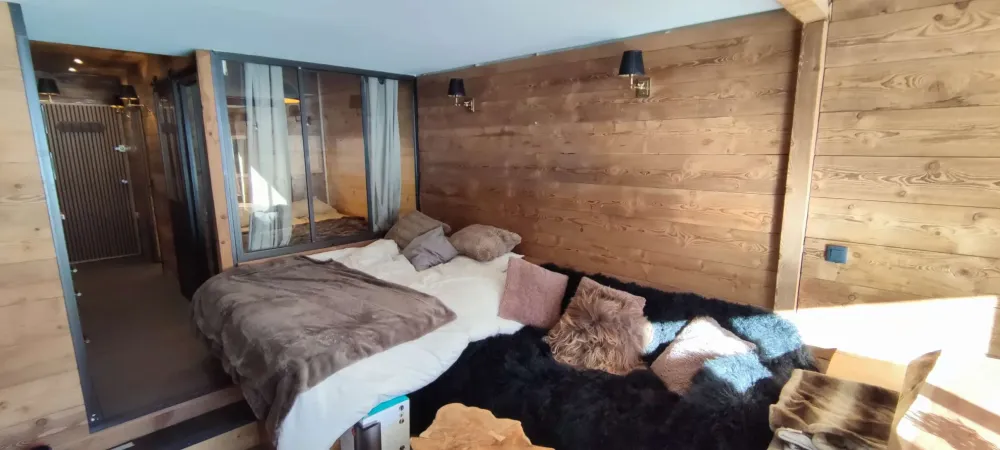 2 pièces chaleureux rez de chaussée avec terrasse