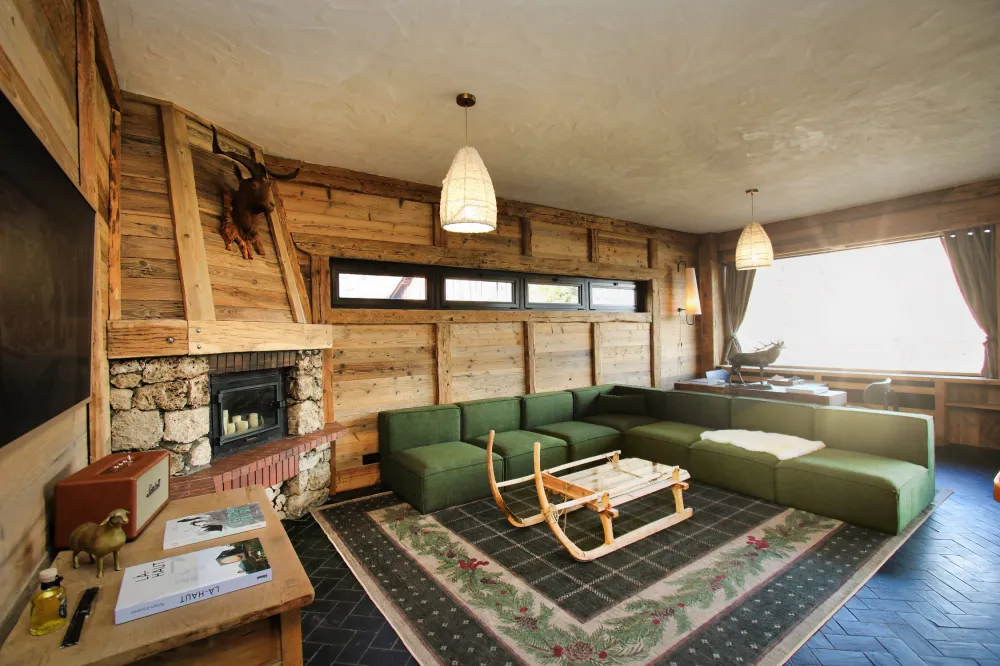 Arpian valmorel - chalet de 450m2 avec bain nordique et family room