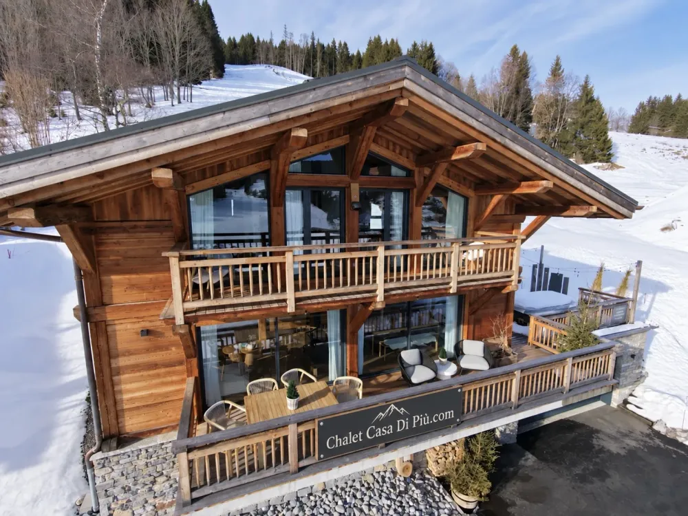 Chalet casa di più - vue panoramique & spa - à 2 pas du centre des gets !