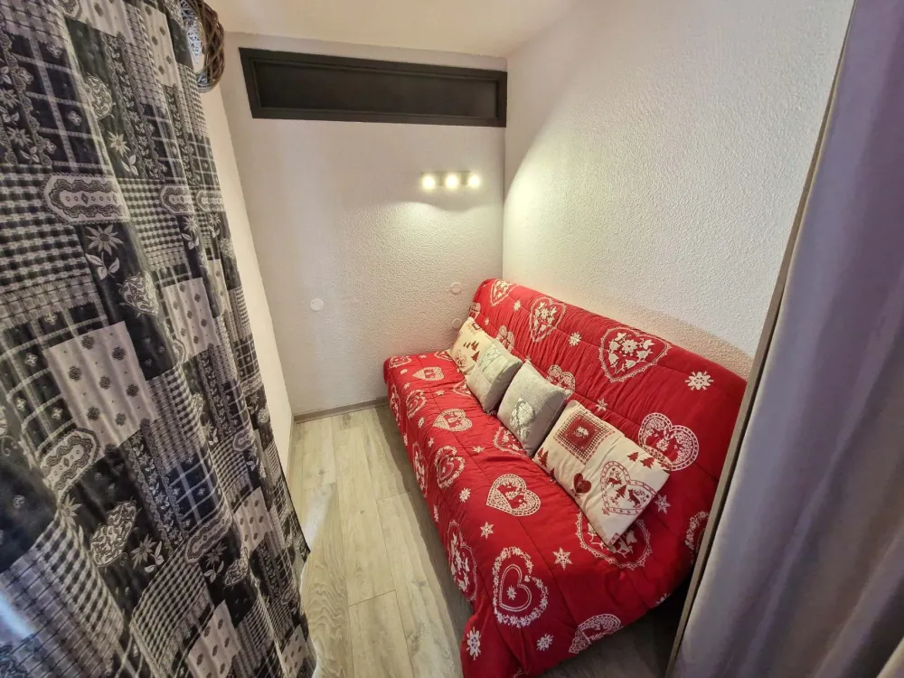 2 pièces+cabine 4/6 personnes coeur station 32m²