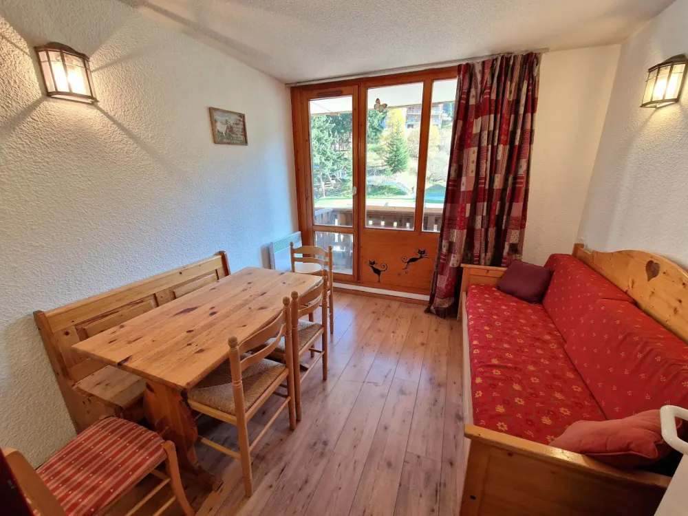 Studio 3 personnes en plein coeur station 19m²