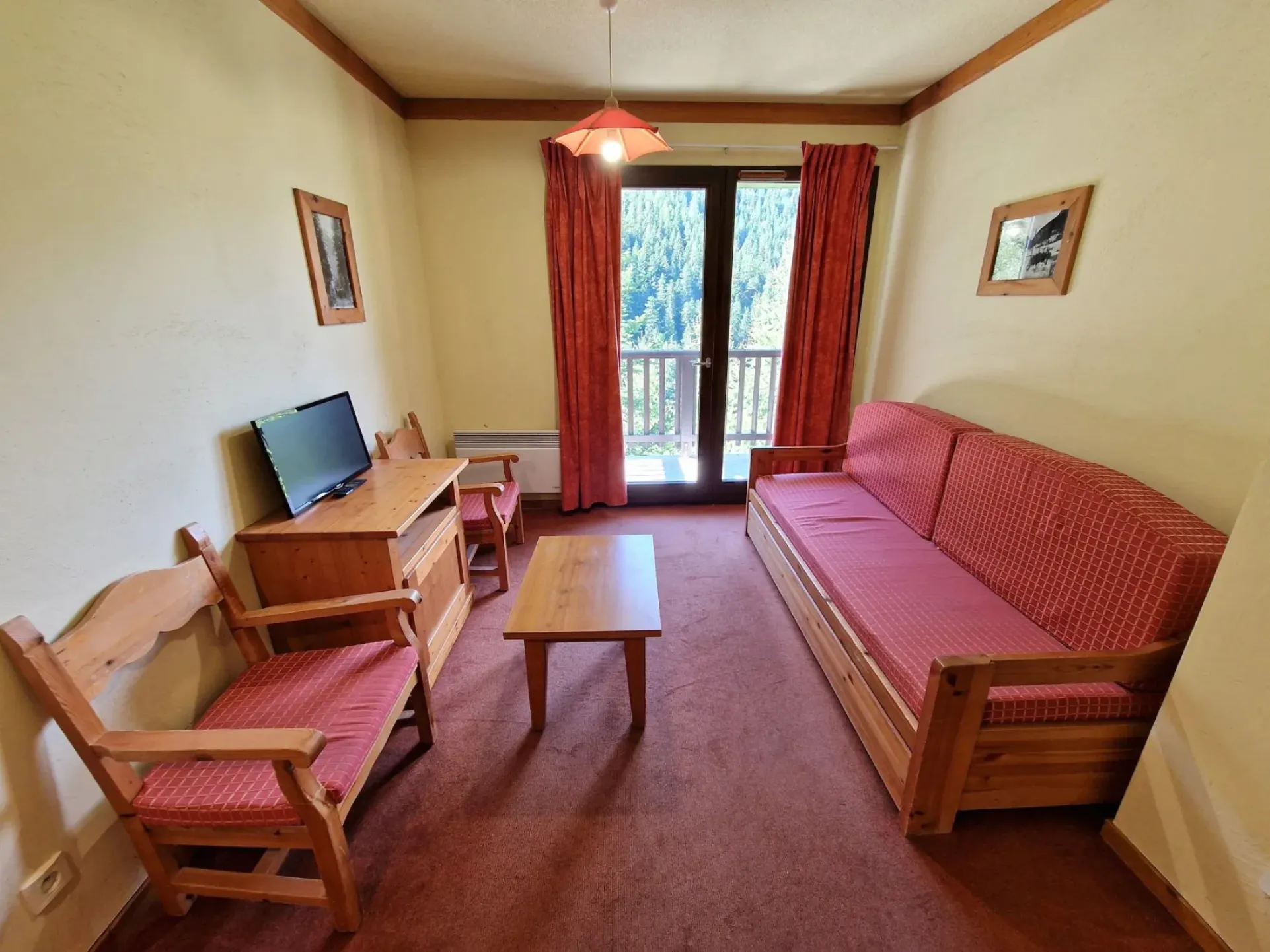 2 pièces 4 personnes idéalement situé