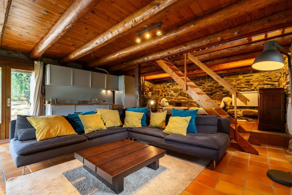 Grange rénovée pour 8 personnes aneran