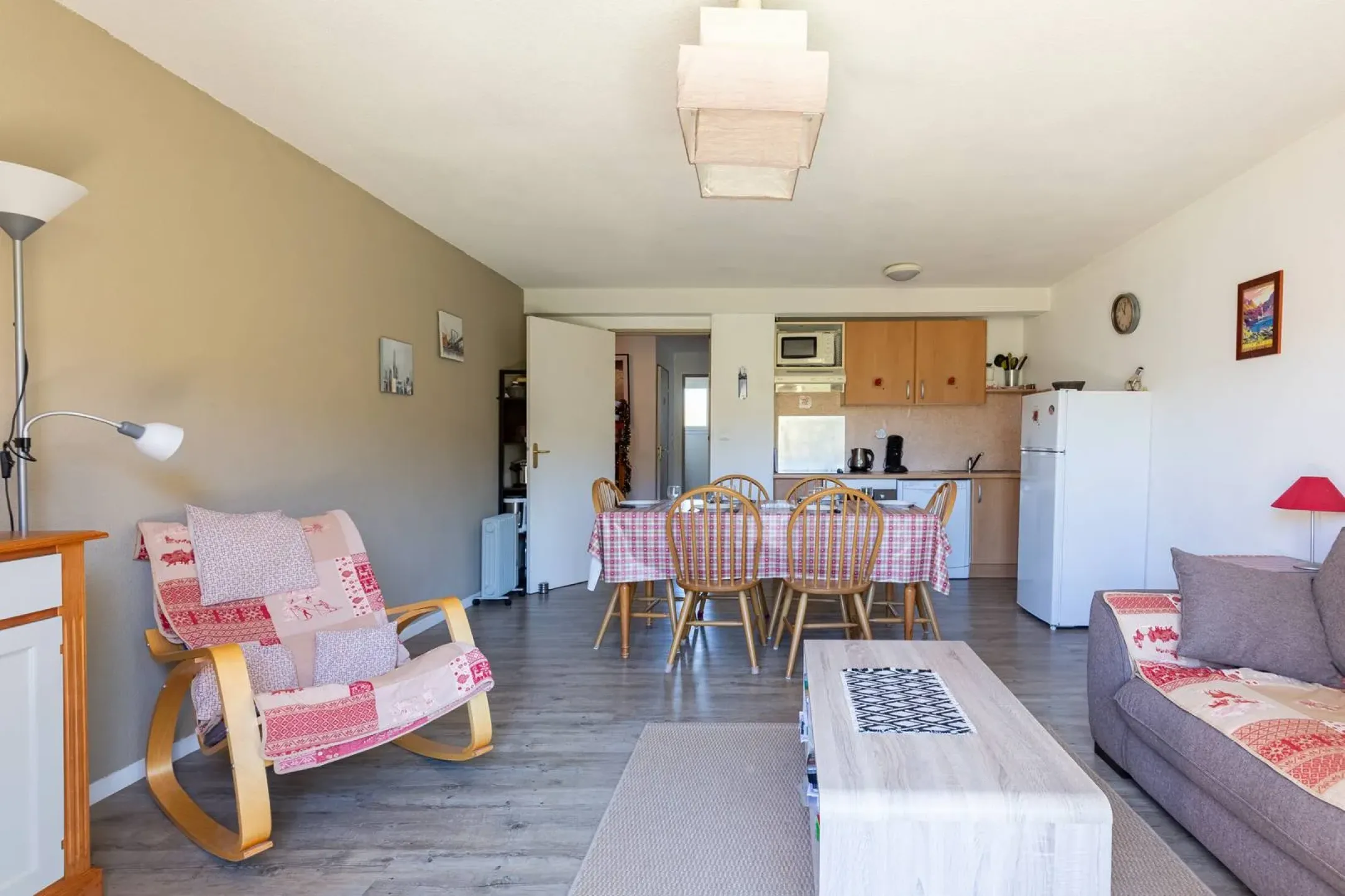 Peyragudes appartement 8 personnes piscine