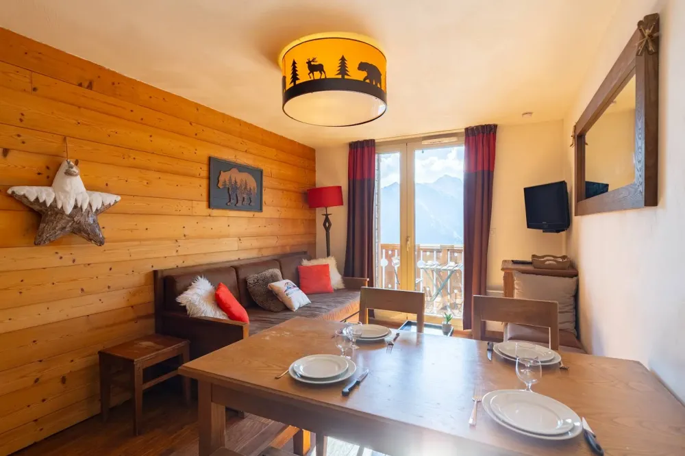 Type 2-6couchages – résidence avec piscine-pied des pistes pla d’adet