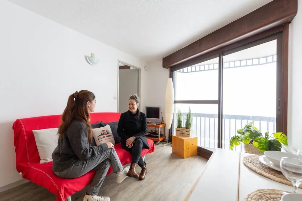 Appartement 6 personnes proches pistes de skis pla d'adet-wifi inclus