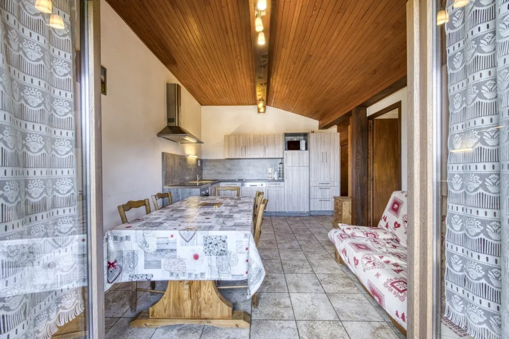 Chalet de 5 appartements idealement situe au pied des pistes