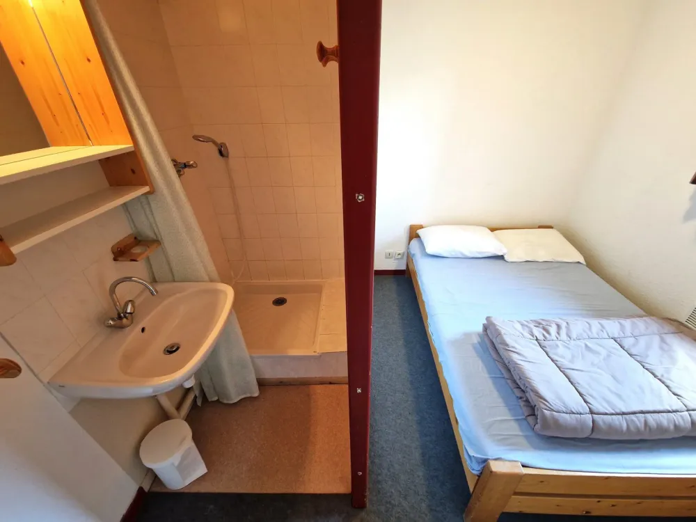 3 pièces+cabine 8/10 personnes coeur station 55m²