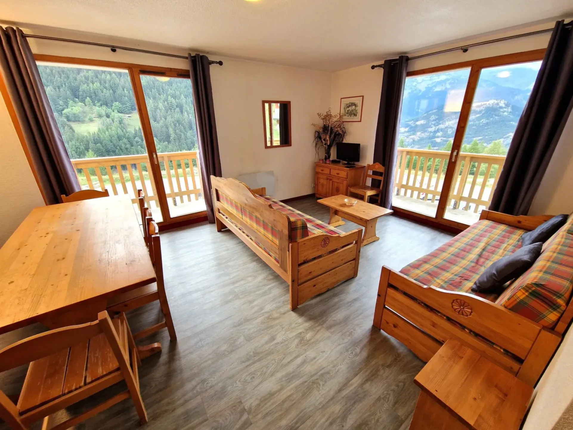 3 pièces + cabine 8/10 personnes de 55 m²