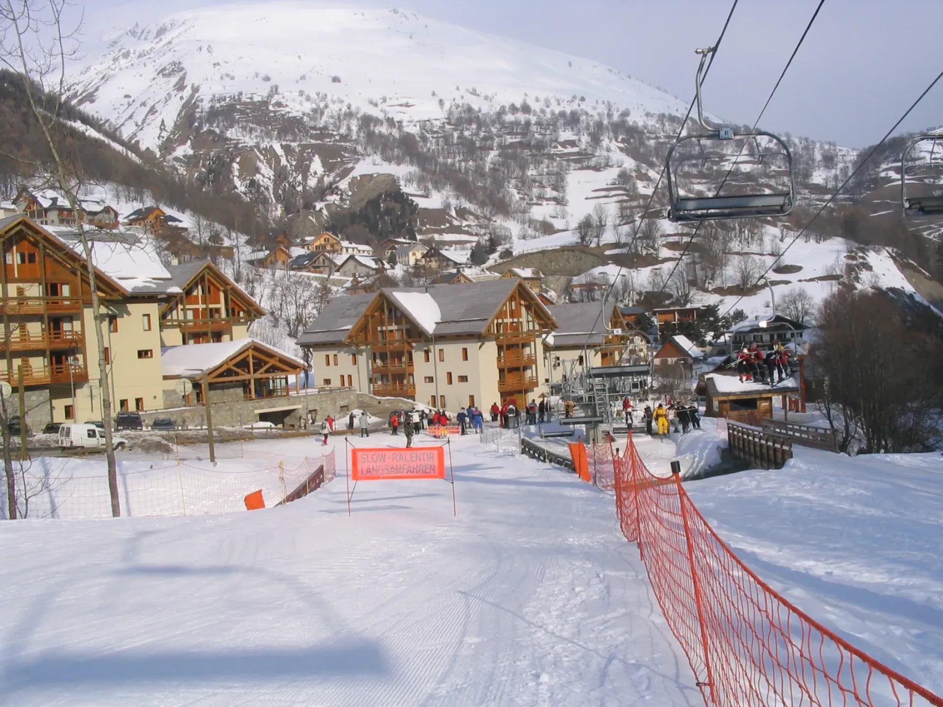Télésiège du Moulin Benjamin juste en face de la résidence : les Chalets du Galibier 1