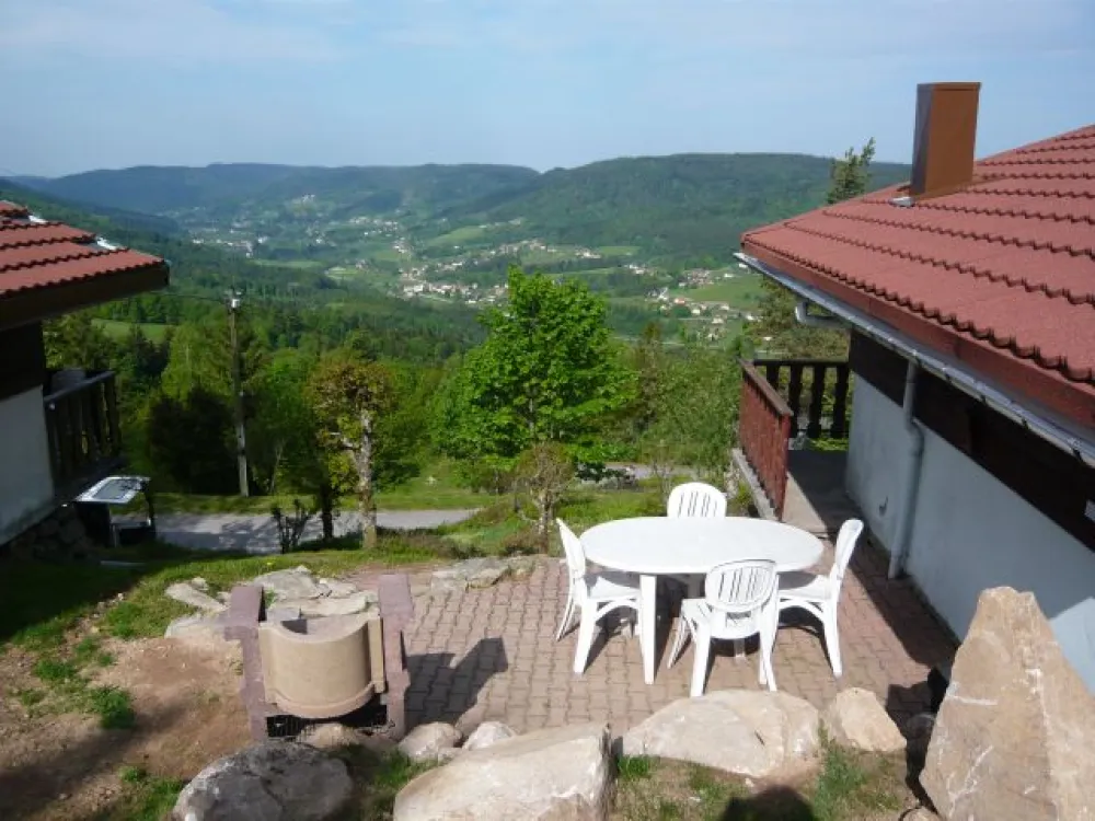 terrasse d'un chalet "les moraines" 4 personnes"