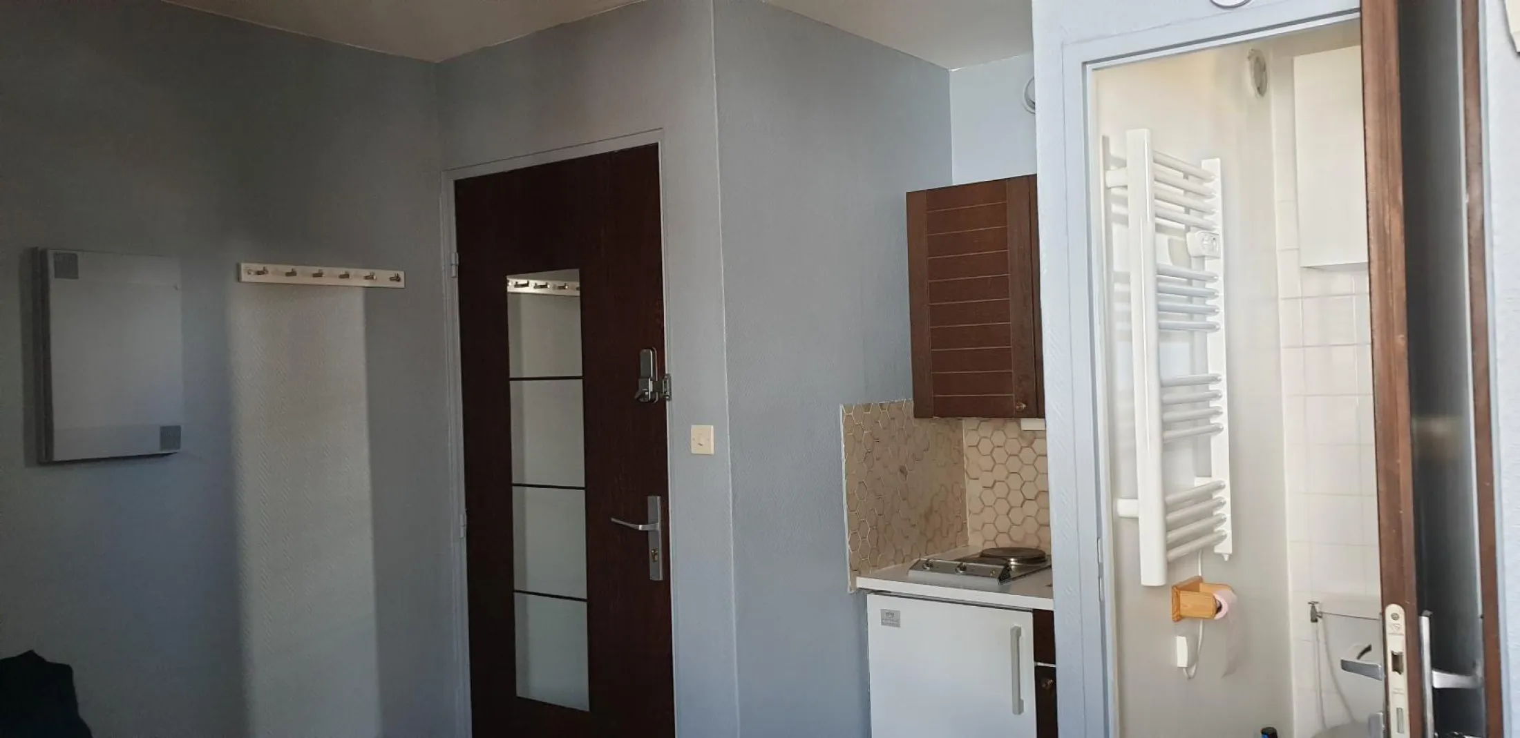 Studette 2 pers pied des pistes residence cote brune