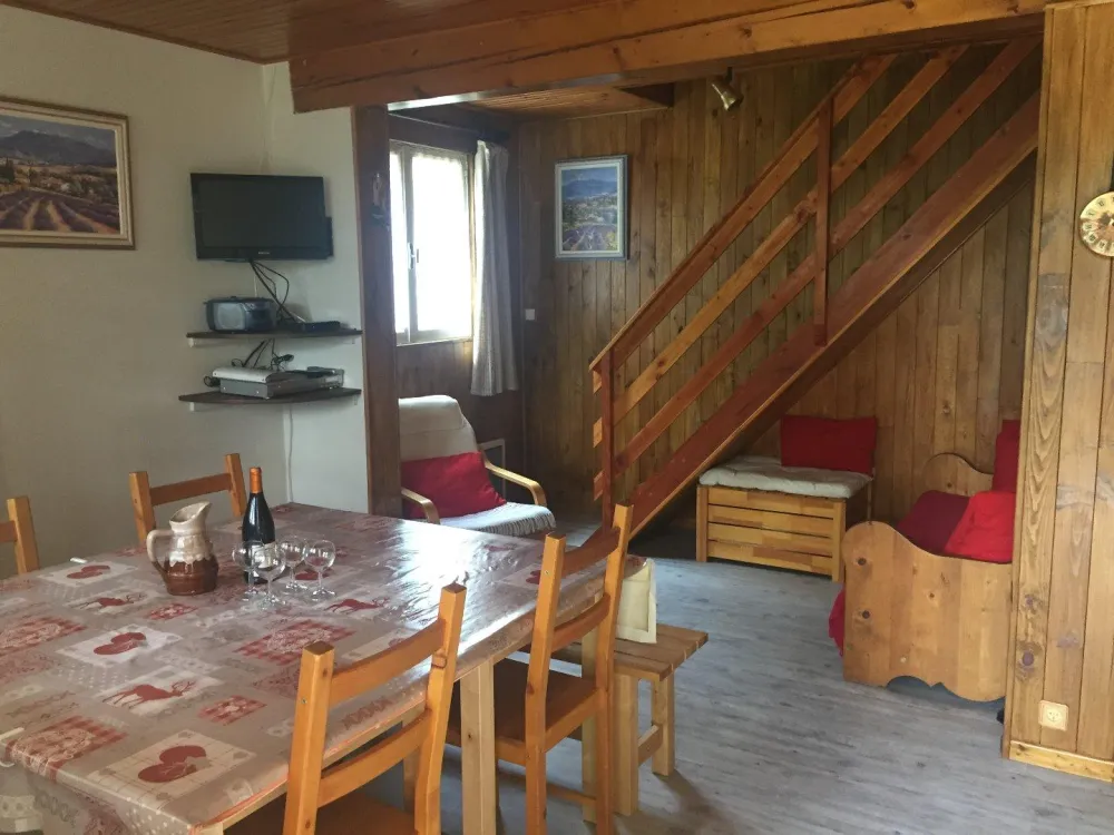 Chalet 3*  "le chardon bleu" montclar-alpes de hautes provence
