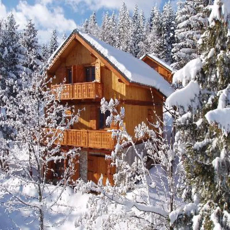 Partie arrière ( façade Est) du chalet