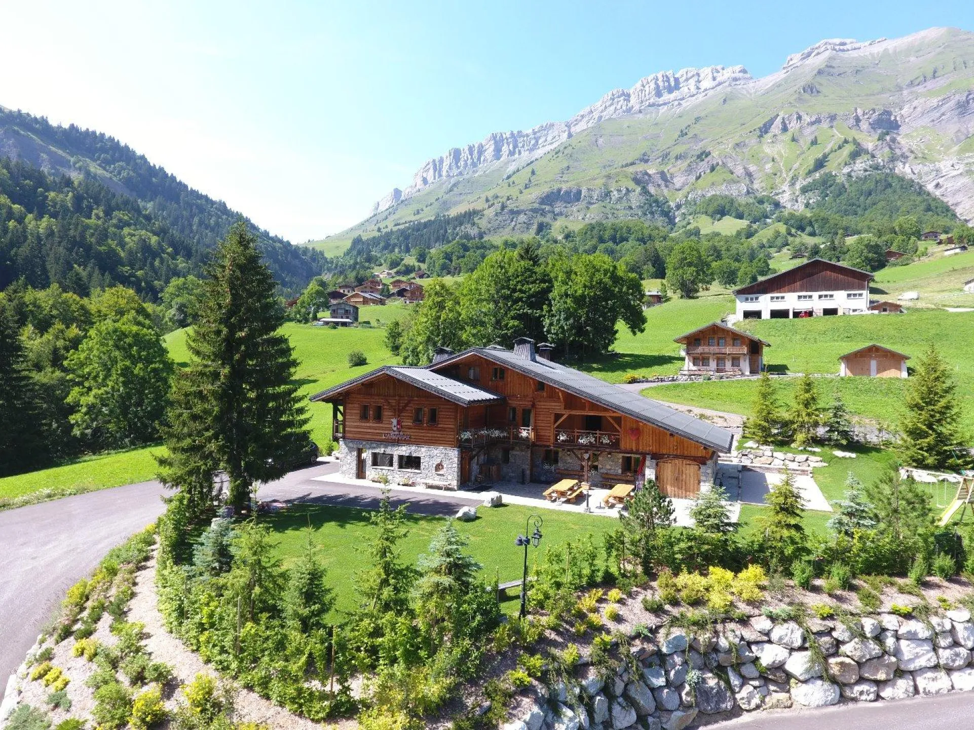 Chalet de l'armanaz (capacité de 36 personnes)