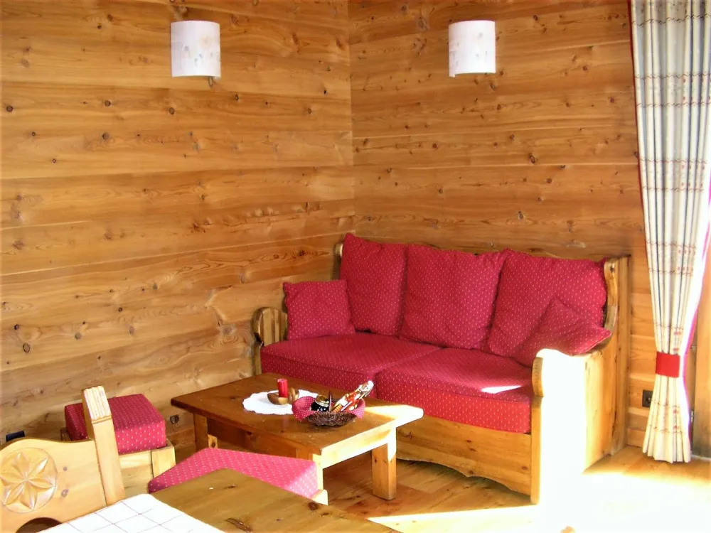 La tupa : appartement de charme: 3 etoiles.  4 cles